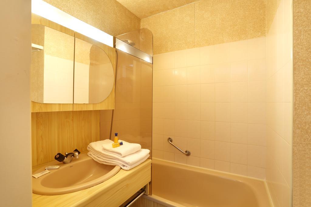 Les Balcons Du Soleil Aparthotel Font-Romeu-Odeillo-Via Eksteriør bilde