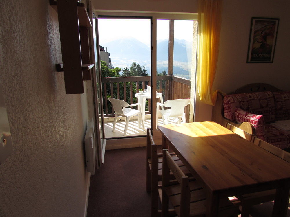 Les Balcons Du Soleil Aparthotel Font-Romeu-Odeillo-Via Eksteriør bilde